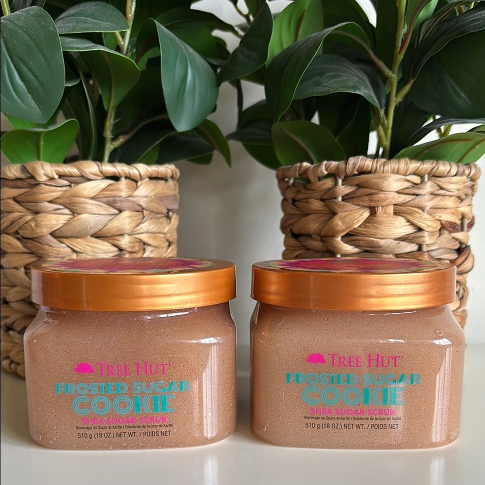 Frosted Sugar Cookie Shea Sugar Scrub Tree Hut Set - Picture 2 of 5